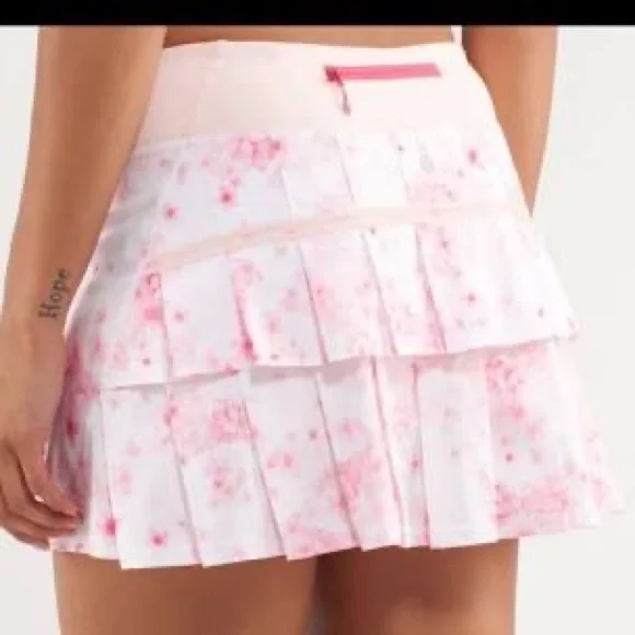 Lululemon Pace Setter Skirt - Picture 1 of 6
